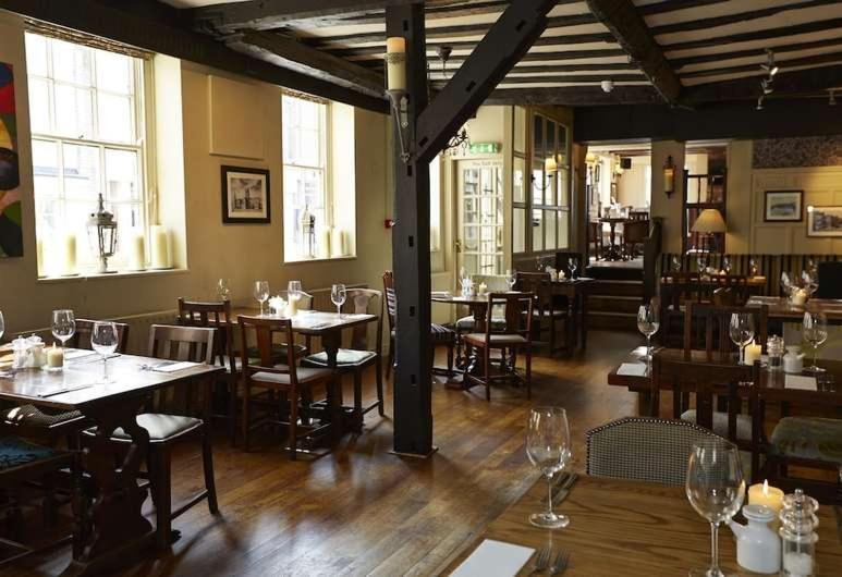 Ye Olde Talbot Hotel By Greene King Inns Worcester Kültér fotó